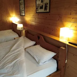 https://chalet-la-bachole.hotels-rhonealpes.com